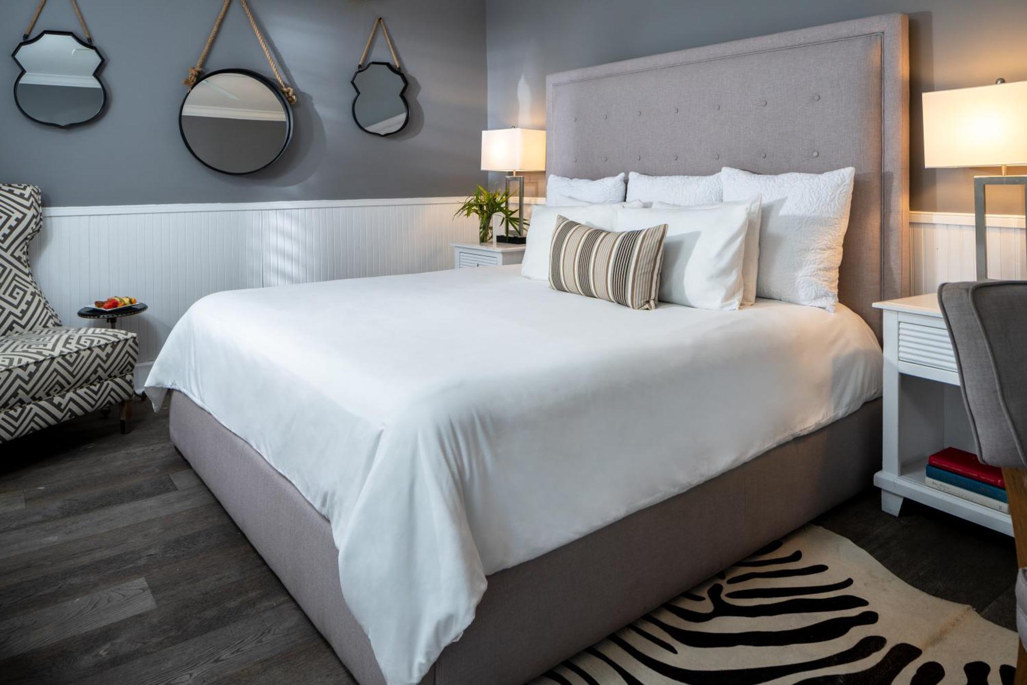Alexander'S Guesthouse-Adult Exclusive, Lgbtq Friendly Key West Oda fotoğraf