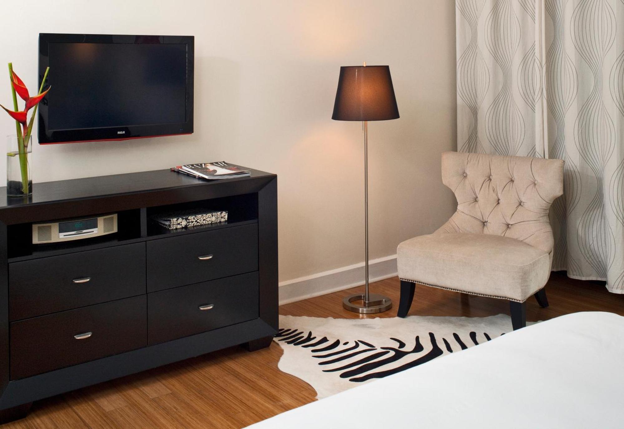 Alexander'S Guesthouse-Adult Exclusive, Lgbtq Friendly Key West Oda fotoğraf